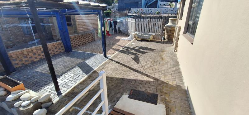4 Bedroom Property for Sale in Dana Bay Western Cape
